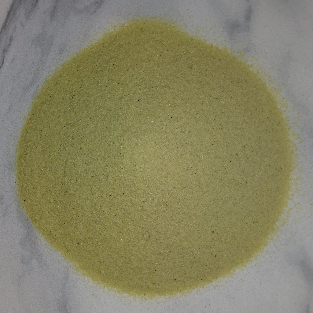 Yellow decorative sand for terrariums and miniature landscapes